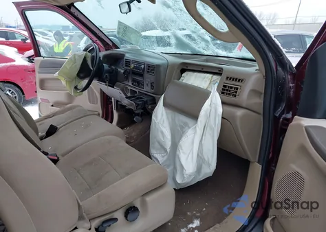 2004 Ford F-250 Lariat/Xl/Xlt z USA, uszkodzony, nr VIN 1FTNX21P54EC21286